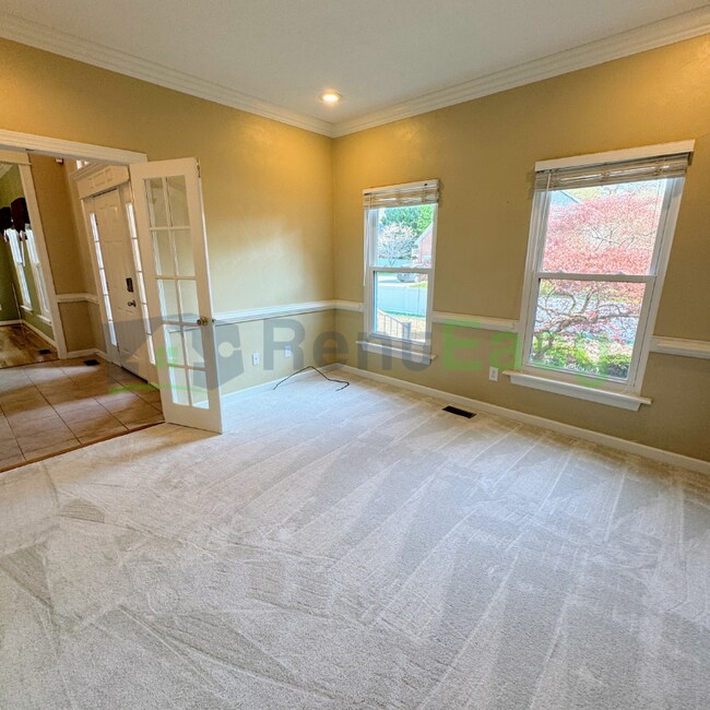 Building Photo - 1325 Meggett Dr