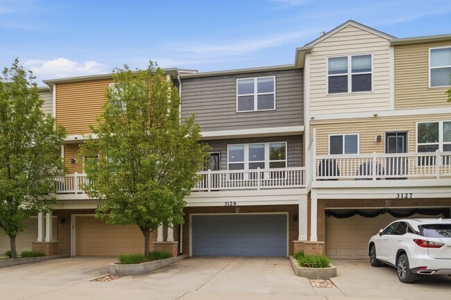 Building Photo - 3129 Coral Ln