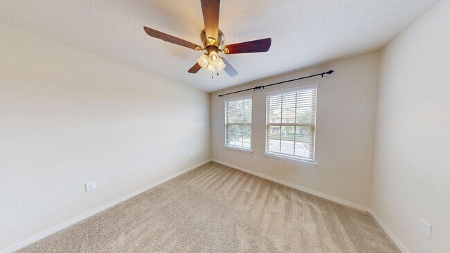 Building Photo - 3 BR 2.5 BA   TOWNHOME  - Bayberry Subdivi...
