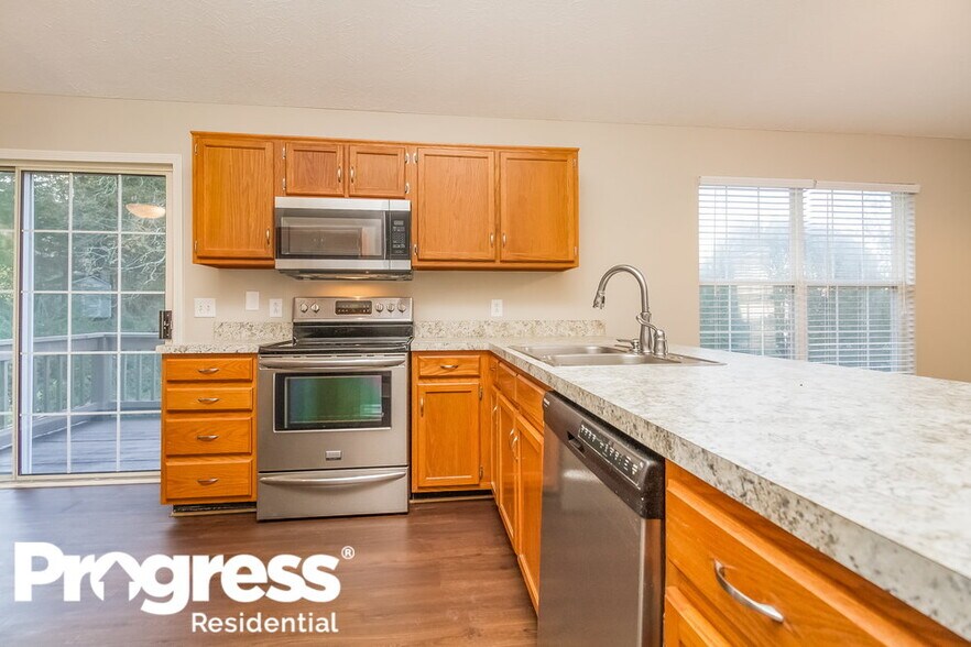 Building Photo - 5712 Cedar Ash Crossing