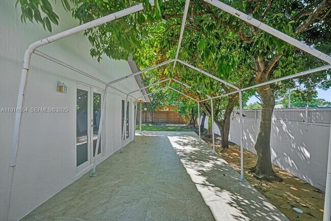 Building Photo - 11482 SW 181st St