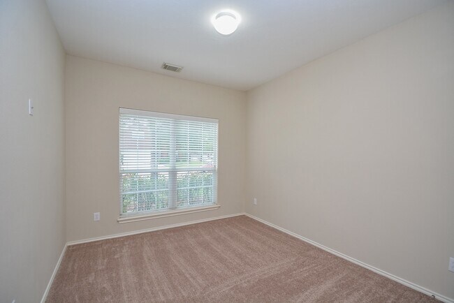 Building Photo - 9203 Kransbury Ln