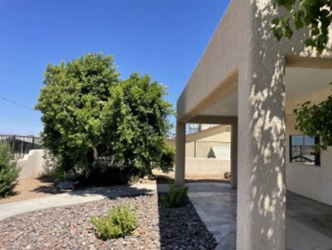 Building Photo - A great place to call home!