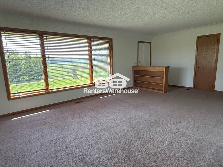 Building Photo - 17707 Ward Lake Dr NW