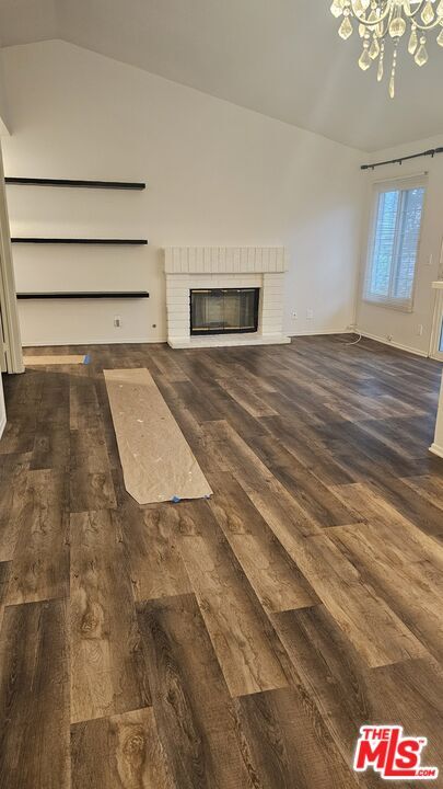 Building Photo - 3851 Amberly Dr