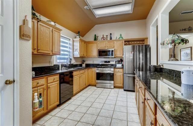 Building Photo - 1924 Sunset Path