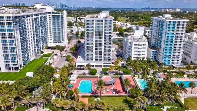 Building Photo - 2401 Collins Ave