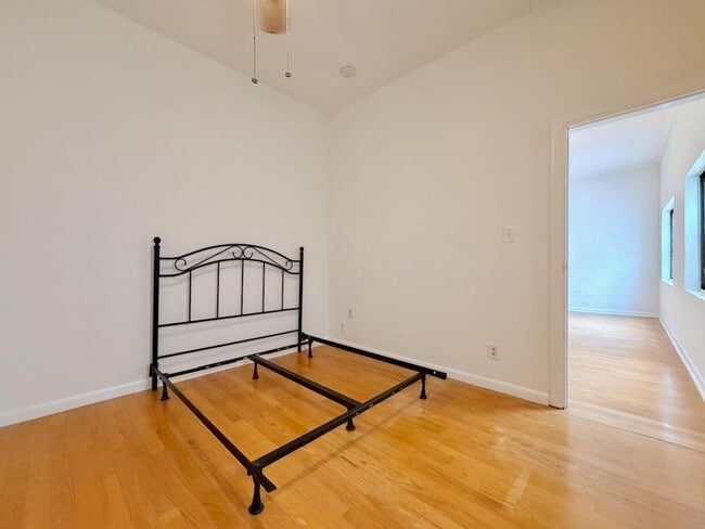 Building Photo - 514 Monastery Pl