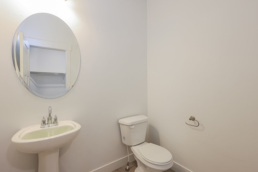 Building Photo - 4728 Rustic Ranch Way