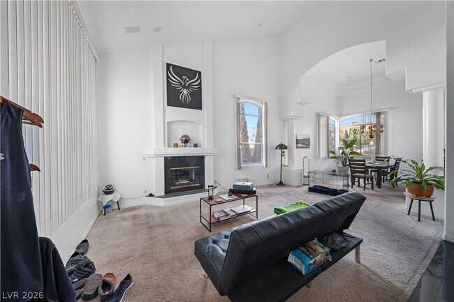 Building Photo - 8013 Shorecrest Dr