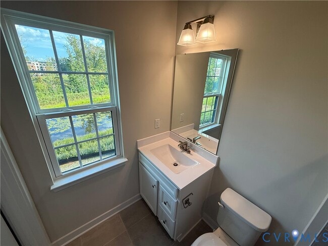 Building Photo - 1013 Arborway Ln