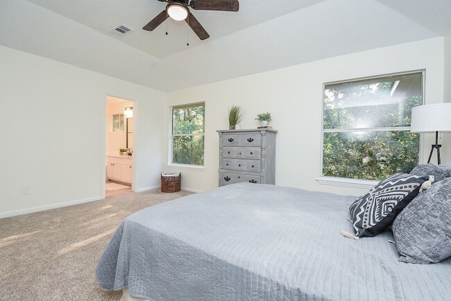 Building Photo - 134 N Magnolia Pond Pl