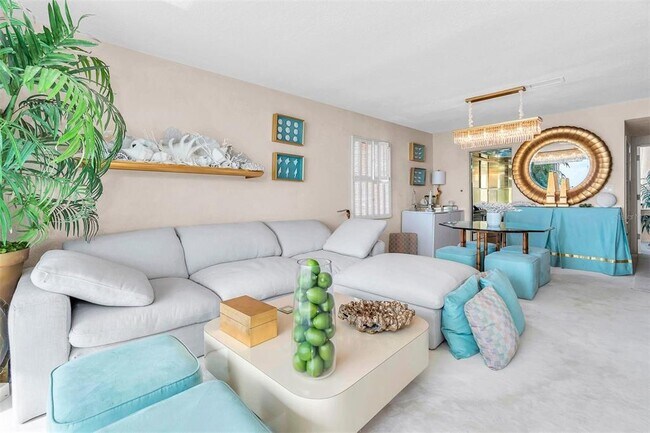 Building Photo - 7000 Beach Plaza