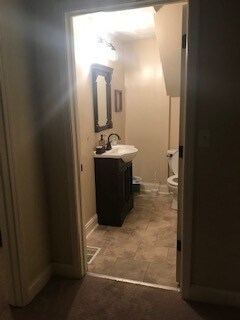 Building Photo - Beautiful Mt Washington 2 Bed Townhouse Available in June!