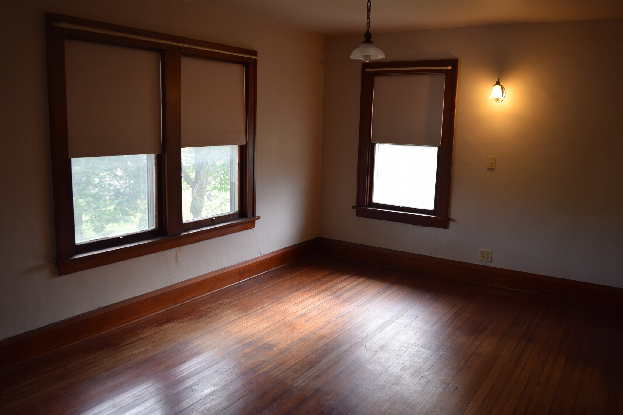 27419 Main Bedroom - 27419 Elmtree Rd