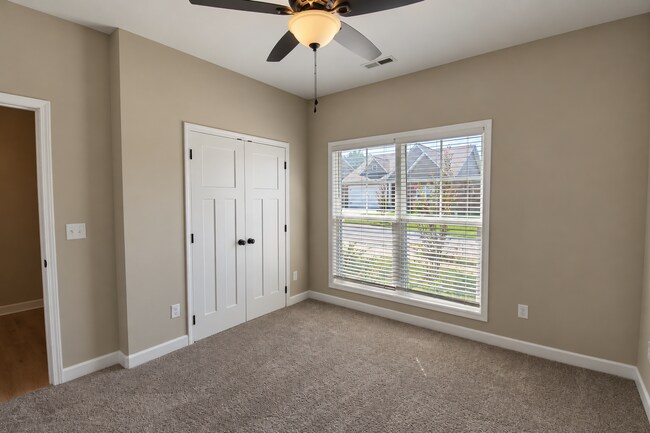 Building Photo - 1407 Brook Hill Drive
