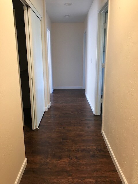Building Photo - Four Bedroom + Office, NO HOA!