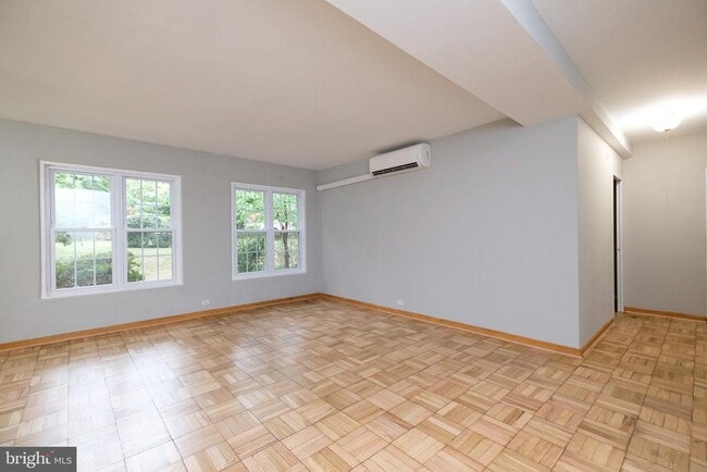 Building Photo - 3117 Ravensworth Pl