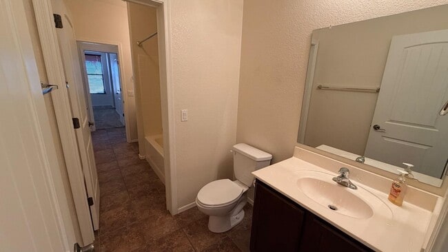 Building Photo - 36414 W Barcelona Ln