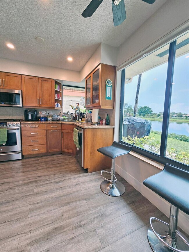 Building Photo - 3483 Emerald Oaks Dr