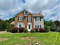 Building Photo - 8425 Hirsch Dr