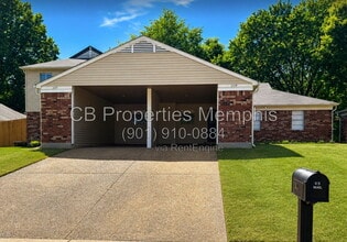 Building Photo - 2219 Goldbrier Ln