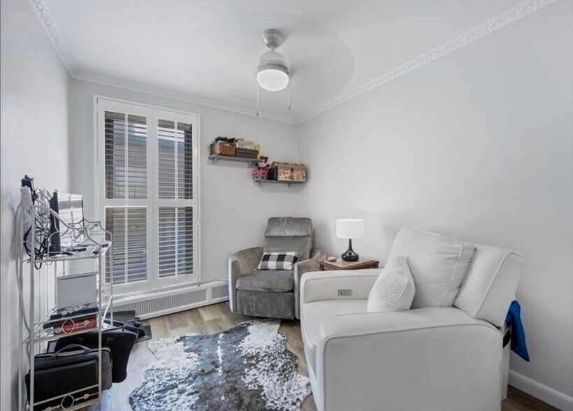 Building Photo - 38 Juniper St