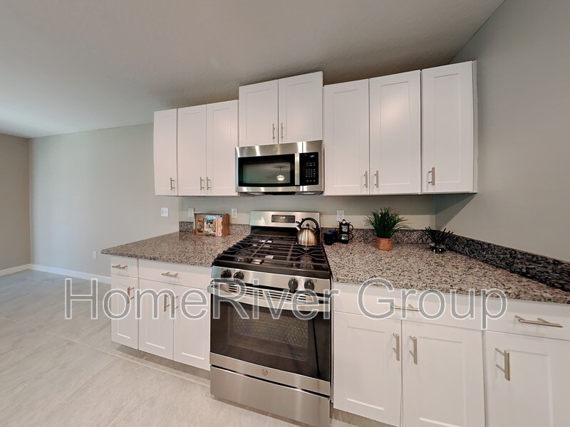 Building Photo - 10326 Scarlet Skimmer Dr
