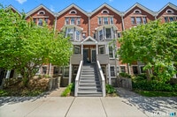 Building Photo - 136 Maple Ave