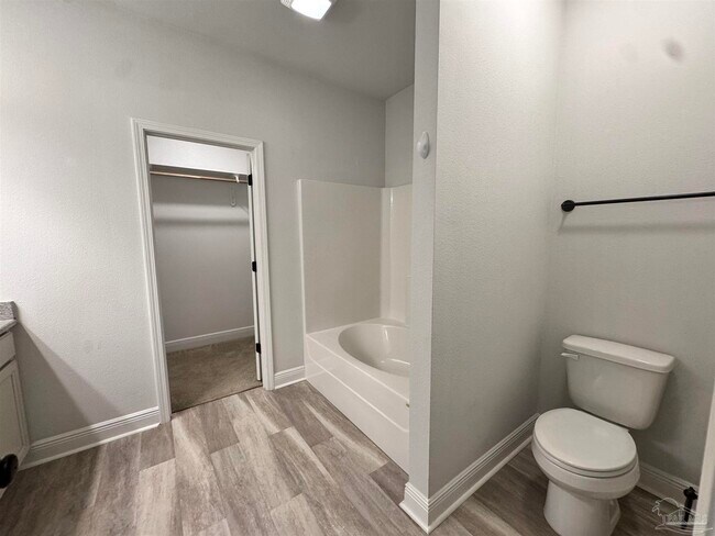 Building Photo - 5723 Maggie Rose Cir