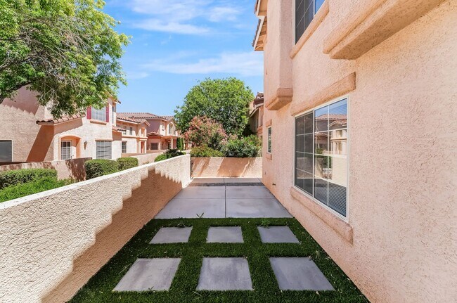 Building Photo - Gated Living with Community Pool & Thoughtfully Designed Open Layout!