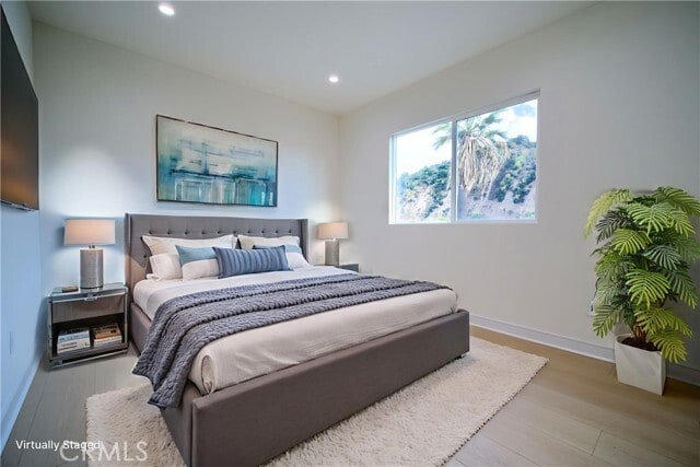 Building Photo - 259 S Ave 54