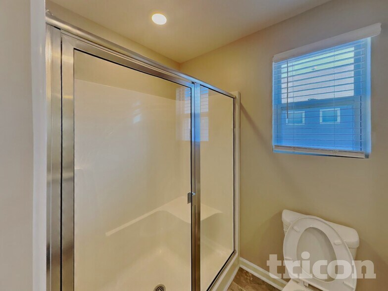 Building Photo - 1428 Ashfield Pl