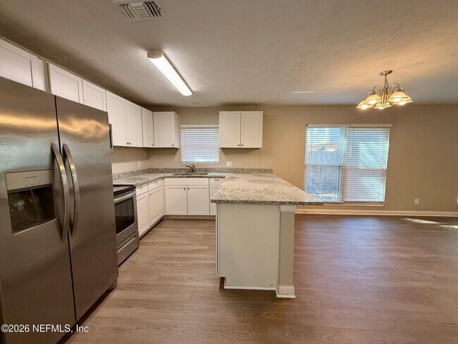 Building Photo - 3336 Cypresswood Dr S