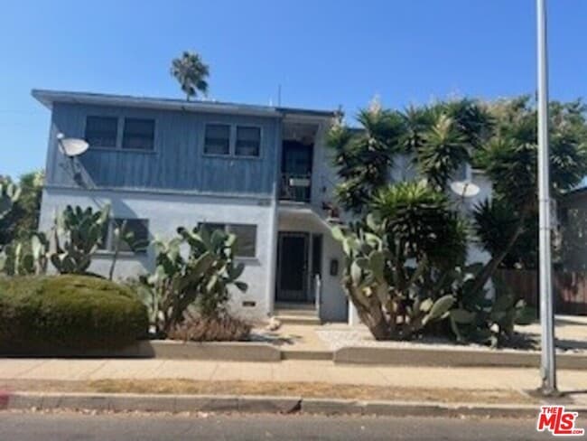 Primary Photo - 9843 Hannum Dr