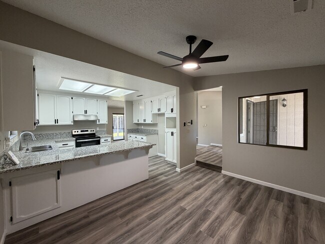 Building Photo - 1120 Landreth Ct