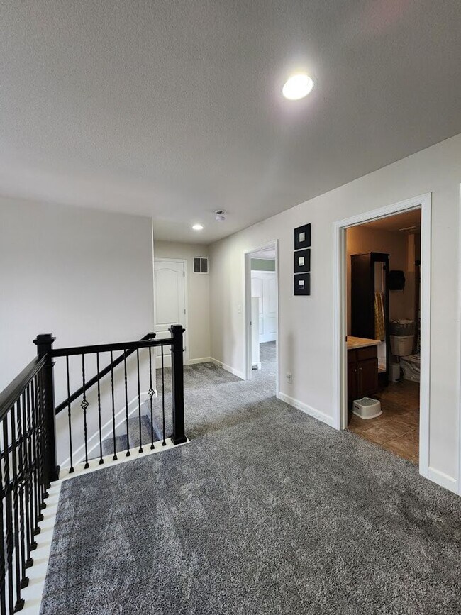 Building Photo - Long Realty & Property Management - 5 bedroom Stunning Home with Full Finished Basement