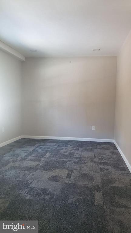 Building Photo - 1003 S Brynwood Dr