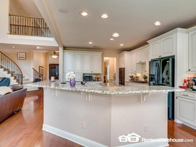 Building Photo - 206 Varco Dr