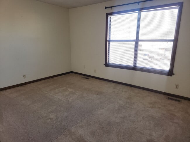 Building Photo - GLENWOOD PARK