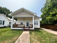 Building Photo - 19825 Mulberry St