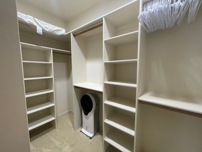 Building Photo - Stonebridge Community! Luxury and Lifestyle Awaits your Call