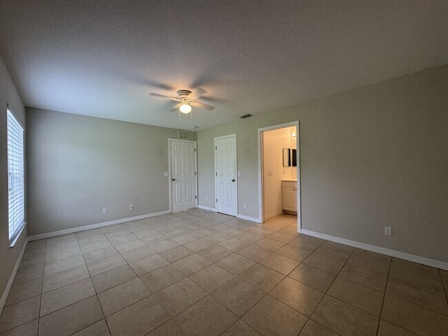 Building Photo - 6221 Marcum St