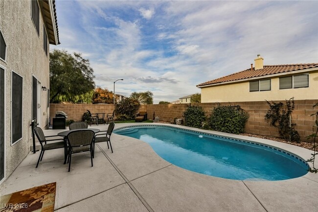 Building Photo - 10852 Fishers Island St