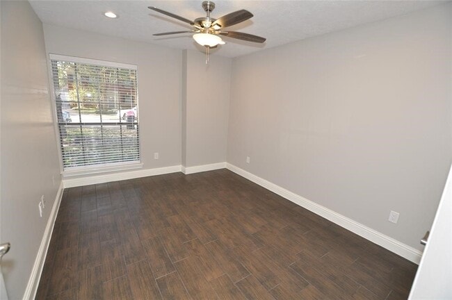 Building Photo - 4602 Natural Bridge Dr