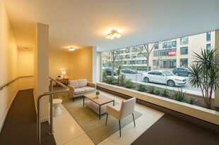 Building Photo - The Ambassador East
