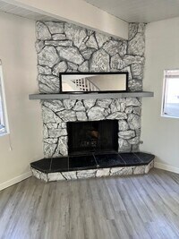 Building Photo - 776 Lords Ln