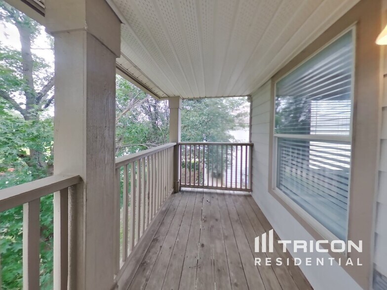 Building Photo - 1026 Quail Valley Dr