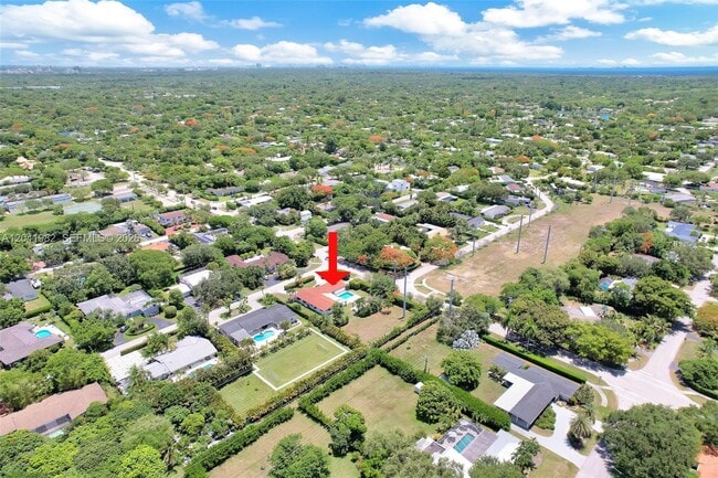Building Photo - 7700 SW 139th Ter