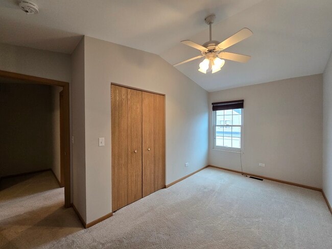 Building Photo - 5006 Syracuse Ct